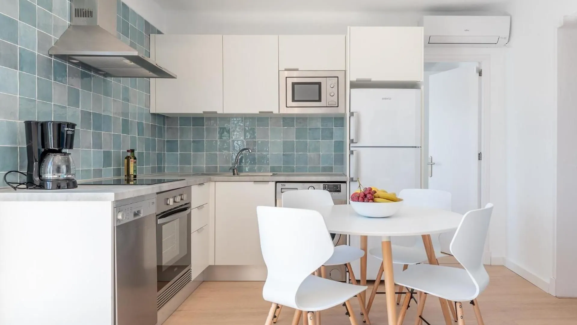 Apartament Ferienwohnung Fuer 4 Personen Ca 60 Qm In Portopetro, Mallorca Suedostkueste Von Mallorca
